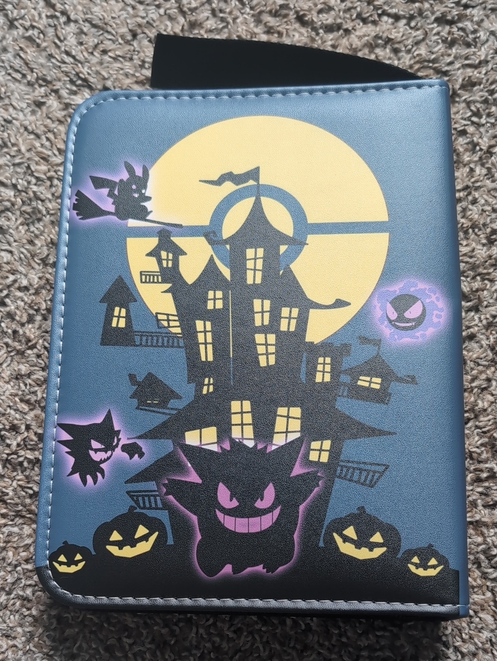 Gengar, Haunter, Gastly Halloween Zippered Pokemon Card Binder - Picture 2 of 5